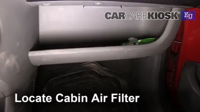 2008 Peugeot 107 Trendy 1.0L 3 Cyl. Filtre à air (intérieur) Changement